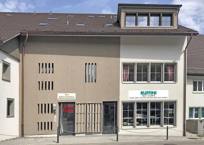 Gemuetliches 2 Zimmer Studio Mit Gartensitzplatz